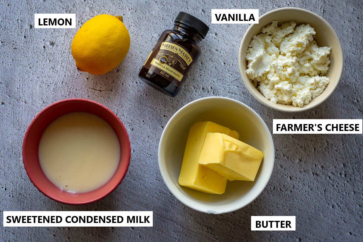 Ingredients for the Farmers cheese filling for Lithuanian roll cake.