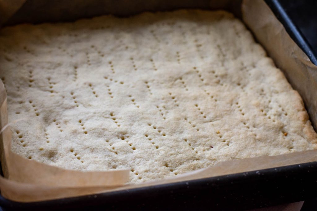 par-baked pastry base.