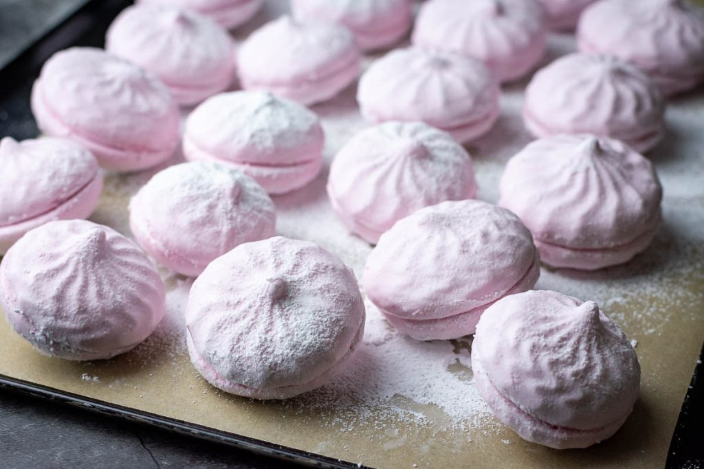 Assembled Lithuanian Marshmallows on a baking sheet.